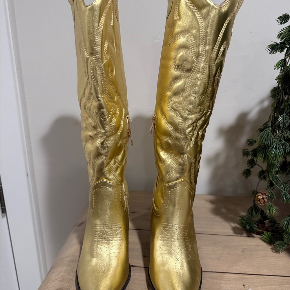 Shiny Gold Cowboy Boots